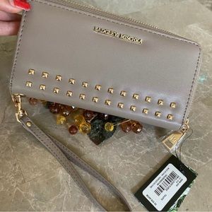 NWT Badgley Mischka Allover Purse - grey